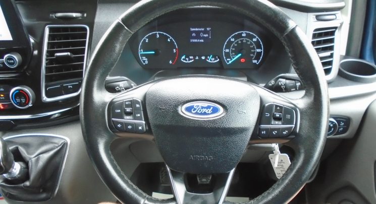 2019 69 ford transit custom limited met chrome blue l1h1 swb only 31,000 miles fsh