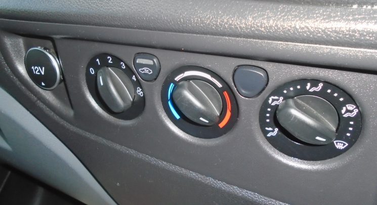 2017 17 ford transit 2.0 tdci 170ps l2 h2 rwd med roof med wheelbase – fsh- new wet belt