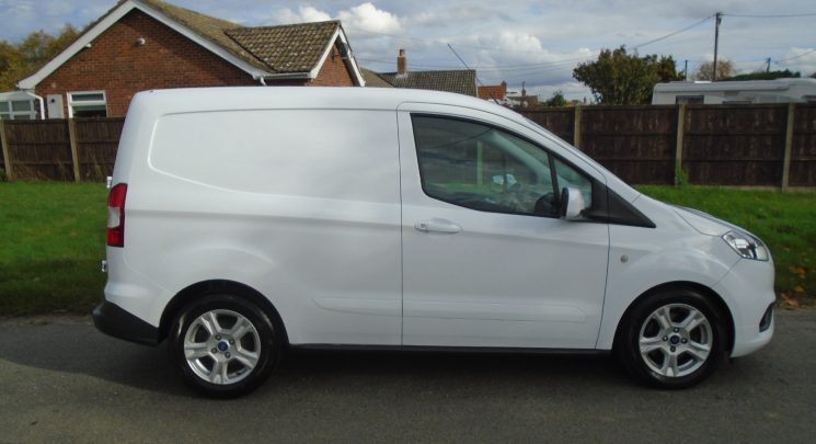 2020 70 ford transit courier limited white 1 owner 57k air con alloys cruise