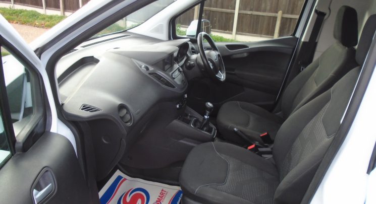 2020 70 ford transit courier limited white 1 owner 57k air con alloys cruise