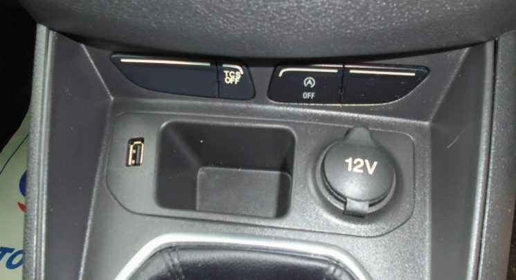 2020 70 ford transit courier limited white 1 owner 57k air con alloys cruise