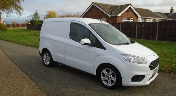 2020 70 ford transit courier limited 73k 1 owner air con cruise alloys