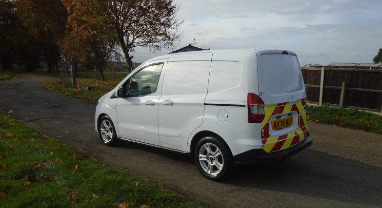 2020 70 ford transit courier limited 73k 1 owner air con cruise alloys