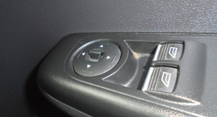 2020 70 ford transit courier limited 73k 1 owner air con cruise alloys