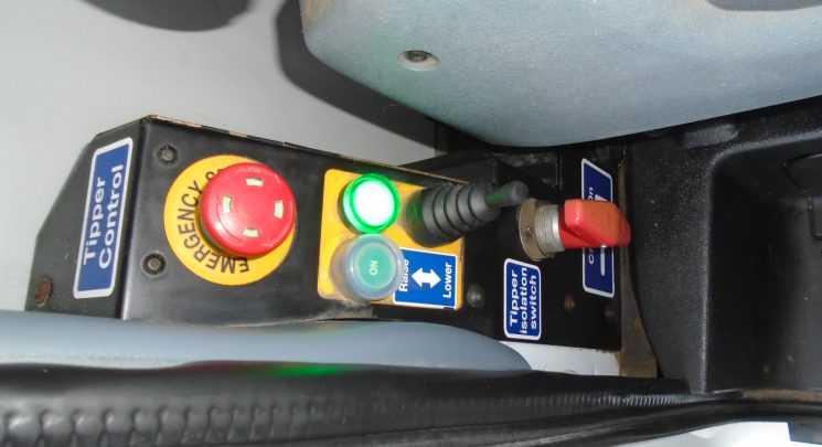 2014 14 ford transit 125 t 350 2.2 tdci factory tipper – utility double cab only 66k