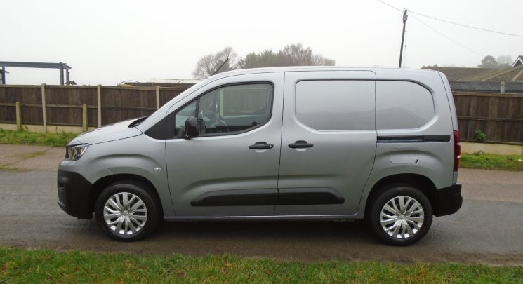 2022 22  Peugeot Partner 1.5 BlueHDi 1000 Professional Premium 5dr Diesel Manual SWB Euro 6 (100 bhp)