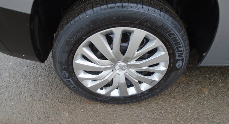 2022 22  Peugeot Partner 1.5 BlueHDi 1000 Professional Premium 5dr Diesel Manual SWB Euro 6 (100 bhp)