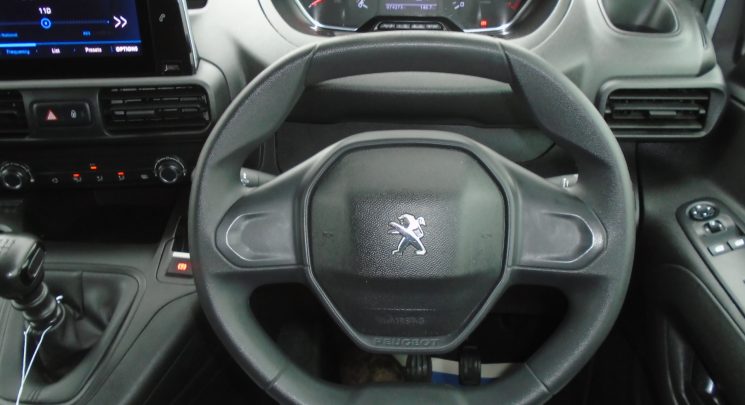 2022 22  Peugeot Partner 1.5 BlueHDi 1000 Professional Premium 5dr Diesel Manual SWB Euro 6 (100 bhp)