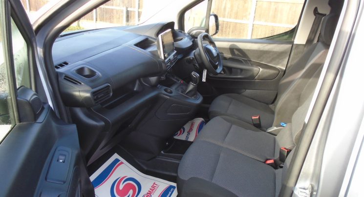 2021 71 Peugeot Partner 1.5 BlueHDi 1000 Professional Premium Standard Panel Van 5dr Diesel Manual SWB Euro 6 (100 bhp)