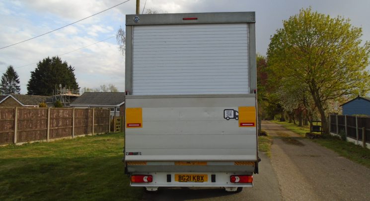 2021 21 Peugeot Boxer 2.2 BlueHDi 335 Built for Business Luton 3dr Diesel Manual L4 Euro 6 (s/s) (140 ps)