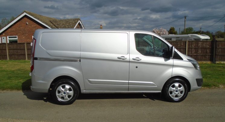 2017 67 Ford Transit Custom 2.0 TDCi 340 Limited Panel Van 5dr Diesel Manual L1 H1 (166 g/km, 168 bhp)