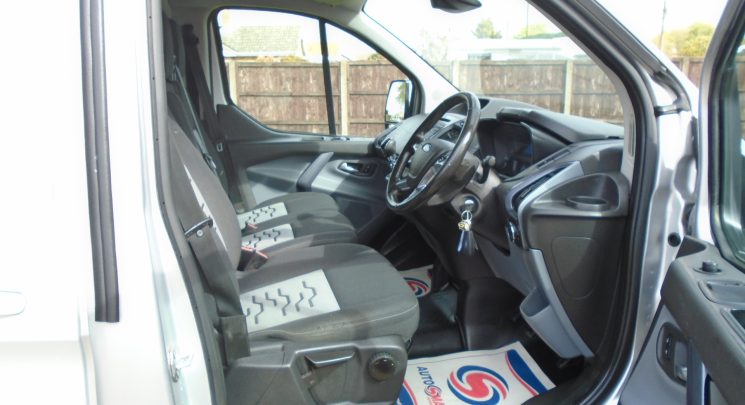 2017 67 Ford Transit Custom 2.0 TDCi 340 Limited Panel Van 5dr Diesel Manual L1 H1 (166 g/km, 168 bhp)