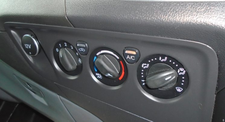 2017 67 Ford Transit Custom 2.0 TDCi 340 Limited Panel Van 5dr Diesel Manual L1 H1 (166 g/km, 168 bhp)