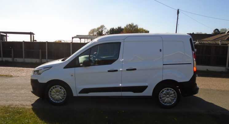 2019 19  Ford Transit Connect 1.5 220 EcoBlue Panel Van 5dr Diesel Manual L1 Euro 6 (s/s) air con 3 seat