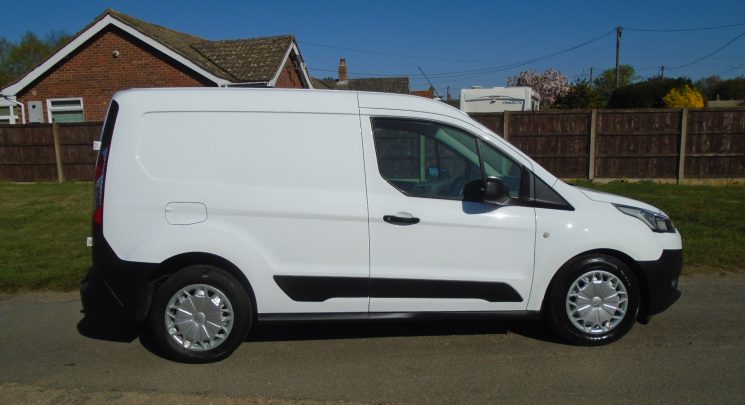 2019 19  Ford Transit Connect 1.5 220 EcoBlue Panel Van 5dr Diesel Manual L1 Euro 6 (s/s) air con 3 seat