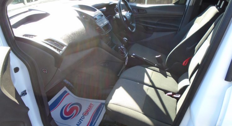 2019 19  Ford Transit Connect 1.5 220 EcoBlue Panel Van 5dr Diesel Manual L1 Euro 6 (s/s) air con 3 seat