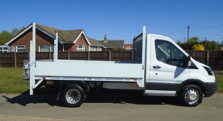 2018 18 ford transit 2.0 tdci euro 6 dropside with rear tail lift twin rear wheels air con