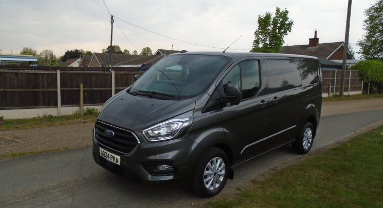 2024 24 ford transit custom ltd swb 2.0 tdci 130ps euro 6 met grey only 20,000 miles