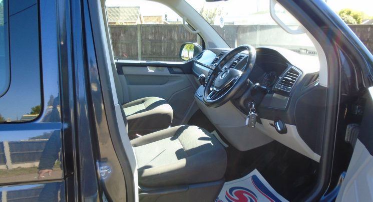 2019 19 vw Transporter 2.0 TDI T32 Highline Kombi Double Cab 5dr Diesel 6SPD manual SWB Euro 6 (s/s) (150 ps)