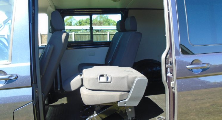 2019 19 vw Transporter 2.0 TDI T32 Highline Kombi Double Cab 5dr Diesel 6SPD manual SWB Euro 6 (s/s) (150 ps)