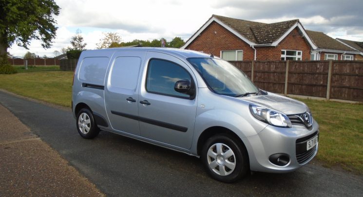 2021 71 Nissan NV250 1.5 dCi Tekna Panel Van 6dr Diesel Manual L2 Euro 6 (s/s) (95 ps) a/c nav cruise 1 owner fsh 61k