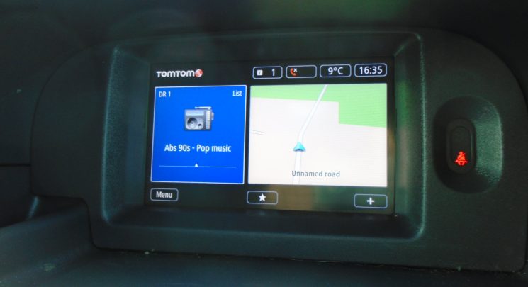 2021 71 Nissan NV250 1.5 dCi Tekna Panel Van 6dr Diesel Manual L2 Euro 6 (s/s) (95 ps) a/c nav cruise 1 owner fsh 61k