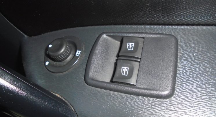 2021 71 Nissan NV250 1.5 dCi Tekna Panel Van 6dr Diesel Manual L2 Euro 6 (s/s) (95 ps) a/c nav cruise 1 owner fsh 61k