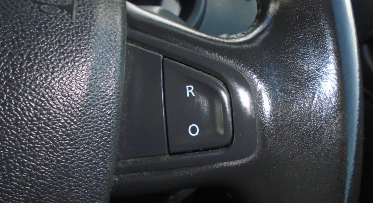 2021 71 Nissan NV250 1.5 dCi Tekna Panel Van 6dr Diesel Manual L2 Euro 6 (s/s) (95 ps) a/c nav cruise 1 owner fsh 61k