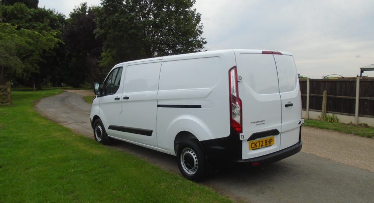 2022 72 Ford Transit Custom 2.0 300 EcoBlue Leader Panel Van 5dr Diesel Manual L2 H1 Euro 6 (s/s) (130 ps)