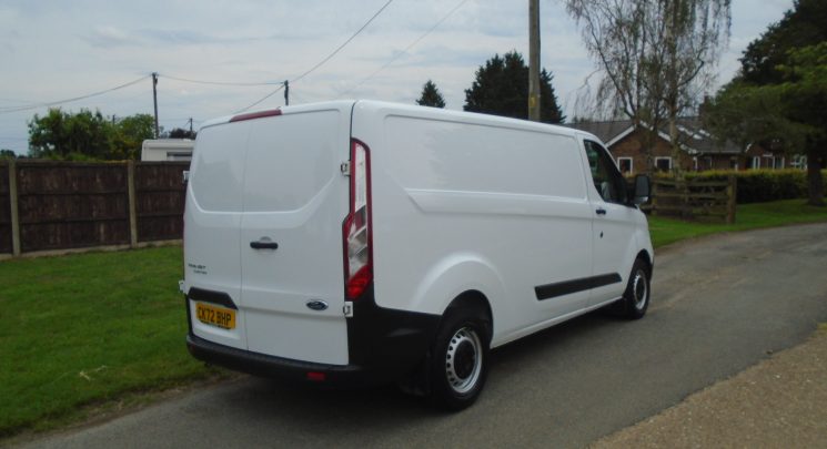 2022 72 Ford Transit Custom 2.0 300 EcoBlue Leader Panel Van 5dr Diesel Manual L2 H1 Euro 6 (s/s) (130 ps)