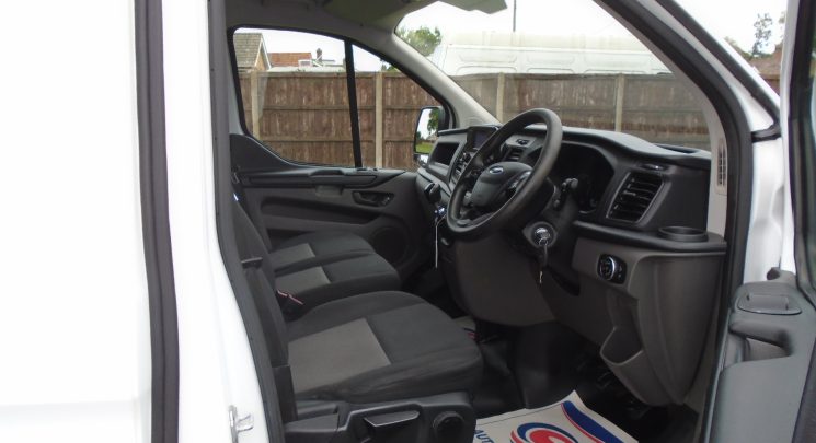 2022 72 Ford Transit Custom 2.0 300 EcoBlue Leader Panel Van 5dr Diesel Manual L2 H1 Euro 6 (s/s) (130 ps)