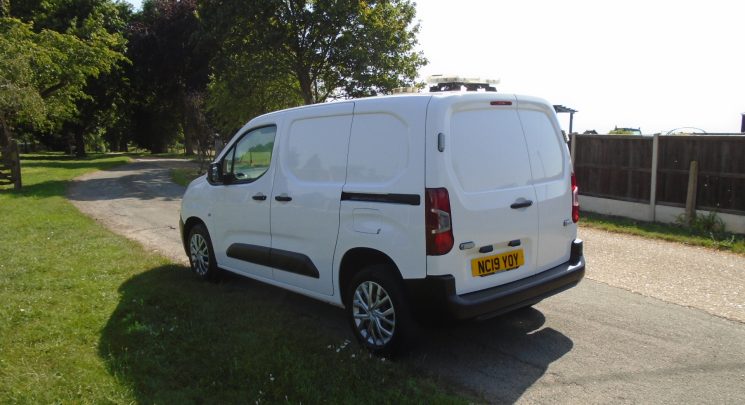 2019 19 Citroen Berlingo 1.6 BlueHDi 1000 Enterprise M Panel Van 5dr Diesel Manual SWB Euro 6 (s/s) (100 ps)