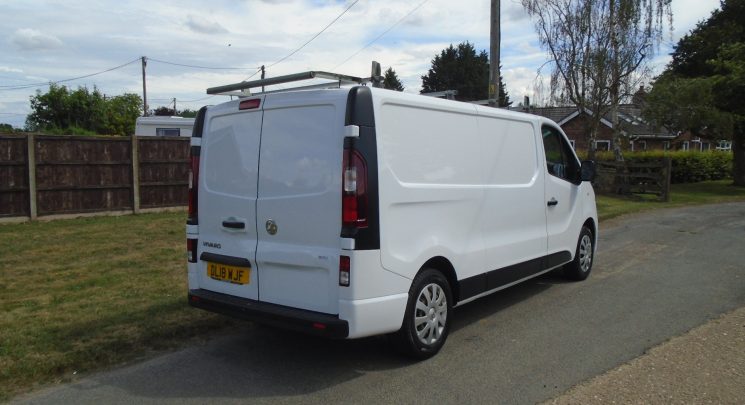 2018 18 Vauxhall Vivaro 1.6 CDTi 2900 Sportive Panel Van 5dr Diesel Manual L2 H1 Euro 6 (120 ps) LWB FSH