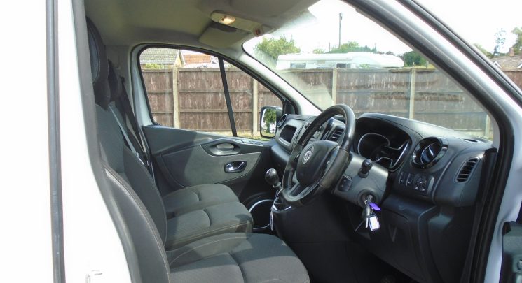 2018 18 Vauxhall Vivaro 1.6 CDTi 2900 Sportive Panel Van 5dr Diesel Manual L2 H1 Euro 6 (120 ps) LWB FSH