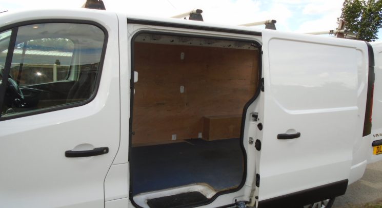 2018 18 Vauxhall Vivaro 1.6 CDTi 2900 Sportive Panel Van 5dr Diesel Manual L2 H1 Euro 6 (120 ps) LWB FSH