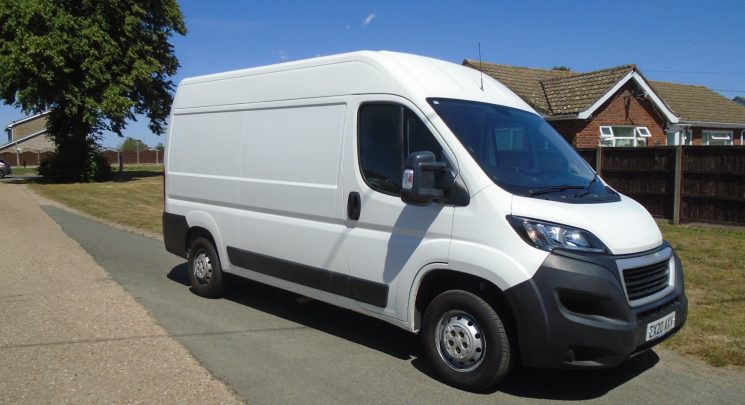 2020 20 Peugeot Boxer 2.2 BlueHDi 335 Professional Panel Van 5dr Diesel Manual L2 H2 Euro 6 (s/s) (140 ps) 75K