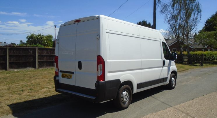 2020 20 Peugeot Boxer 2.2 BlueHDi 335 Professional Panel Van 5dr Diesel Manual L2 H2 Euro 6 (s/s) (140 ps) 75K