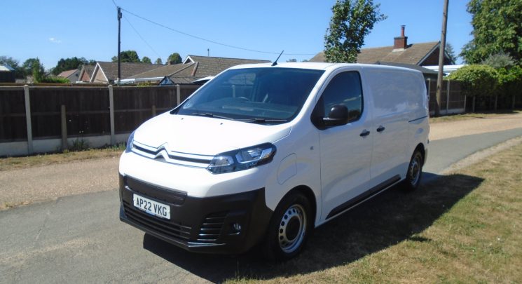 2022 22 Citroen e-Dispatch e 1000 75kWh Enterprise Pro M Panel Van 6dr Electric Auto MWB (7.4kW Charger) (136 ps)