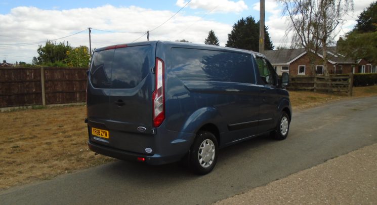 2018 68 Ford Transit Custom 2.0 300 EcoBlue Trend Panel Van 5dr Diesel Manual L1 H1 Euro 6 (130 ps) air con NO VAT