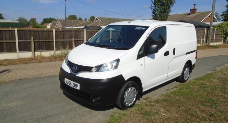 2015 65 Nissan NV200 1.5 dCi Acenta Panel Van 6dr Diesel Manual SWB Euro 5 (90 ps) ONLY 39,000 MILES
