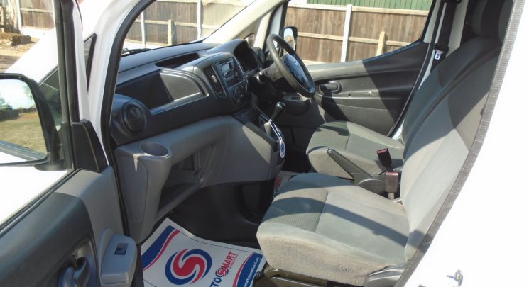 2015 65 Nissan NV200 1.5 dCi Acenta Panel Van 6dr Diesel Manual SWB Euro 5 (90 ps) ONLY 39,000 MILES