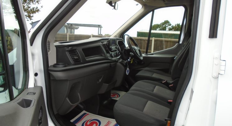 Ford Transit 2.0 350 EcoBlue Leader Tipper Double Cab 4dr Diesel Manual FWD L3 Euro 6 (s/s) (1-Stop) (130 ps)