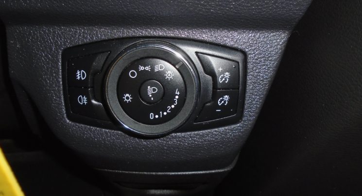 2022 22 Ford Transit Courier 1.5 TDCi Limited Panel Van 5dr Diesel Manual L1 Euro 6 (100 ps)