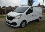 2019 19 Renault Trafic 1.6 dCi ENERGY 27 Business+ Panel Van 5dr Diesel Manual SWB Standard Roof Euro 6 (s/s) (125 ps)