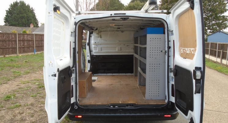 2019 19 Renault Trafic 1.6 dCi ENERGY 27 Business+ Panel Van 5dr Diesel Manual SWB Standard Roof Euro 6 (s/s) (125 ps)