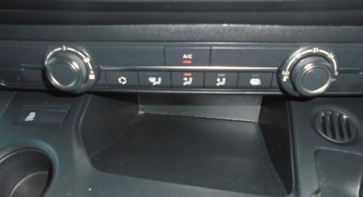 2021 21 Vauxhall Combo 1.5 Turbo D 2000 Dynamic Panel Van 4dr Diesel Manual L1 H1 Euro 6 (75 ps) air con cruise 65k