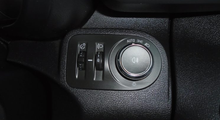 2021 21 Vauxhall Combo 1.5 Turbo D 2000 Dynamic Panel Van 4dr Diesel Manual L1 H1 Euro 6 (75 ps) air con cruise 65k