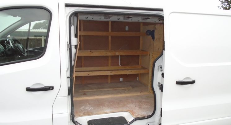 2015 15 Vauxhall Vivaro 1.6 CDTi 2900 Sportive Panel Van 5dr Diesel Manual L2 H1 Euro 5 (115 ps)