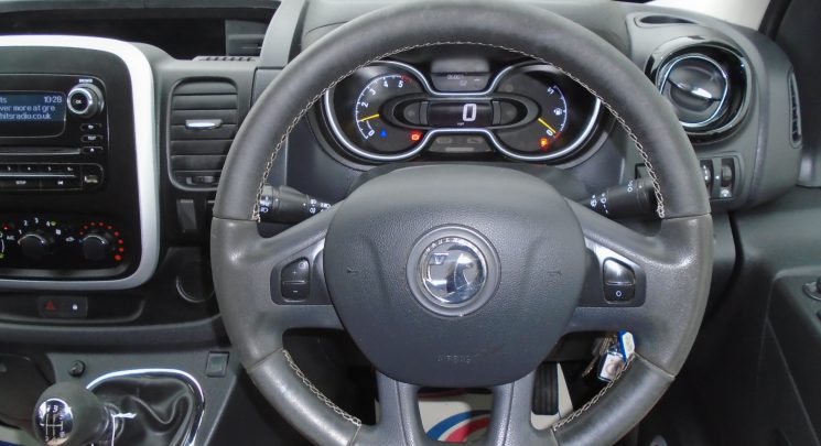 2015 15 Vauxhall Vivaro 1.6 CDTi 2900 Sportive Panel Van 5dr Diesel Manual L2 H1 Euro 5 (115 ps)