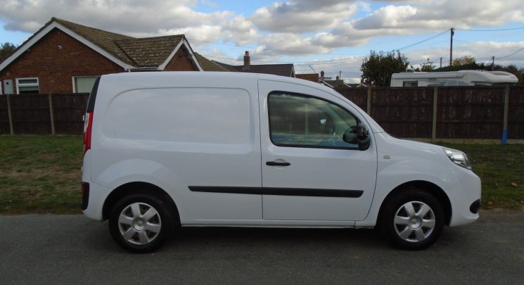 2016 16 Renault Kangoo 1.5 dCi ML19 Business+ Panel Van 5dr Diesel Manual MWB Euro 5 (75 ps) air con 70k fsh